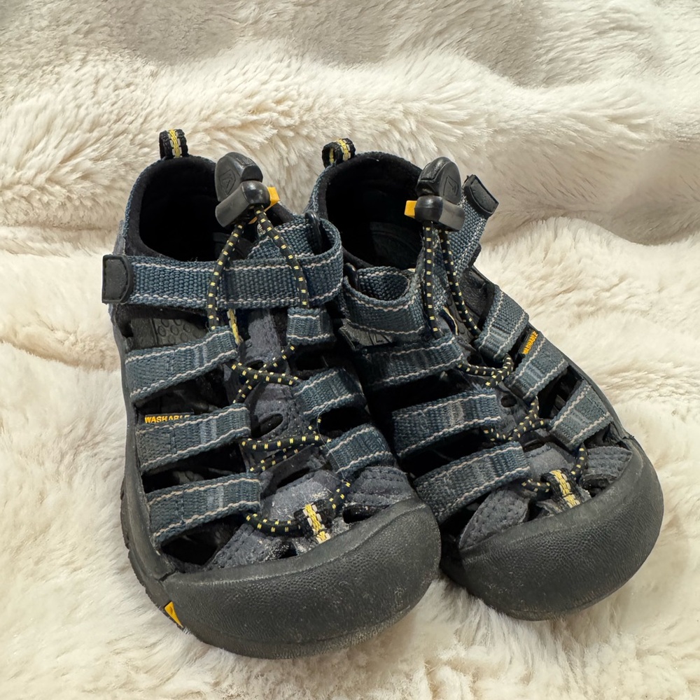Keen Kids Outdoor Adventure Sandals - navy blue